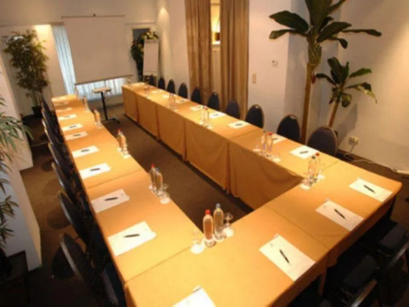 Hotel Des Colonies Brussels By Mercure Saint-Josse-ten-Noode